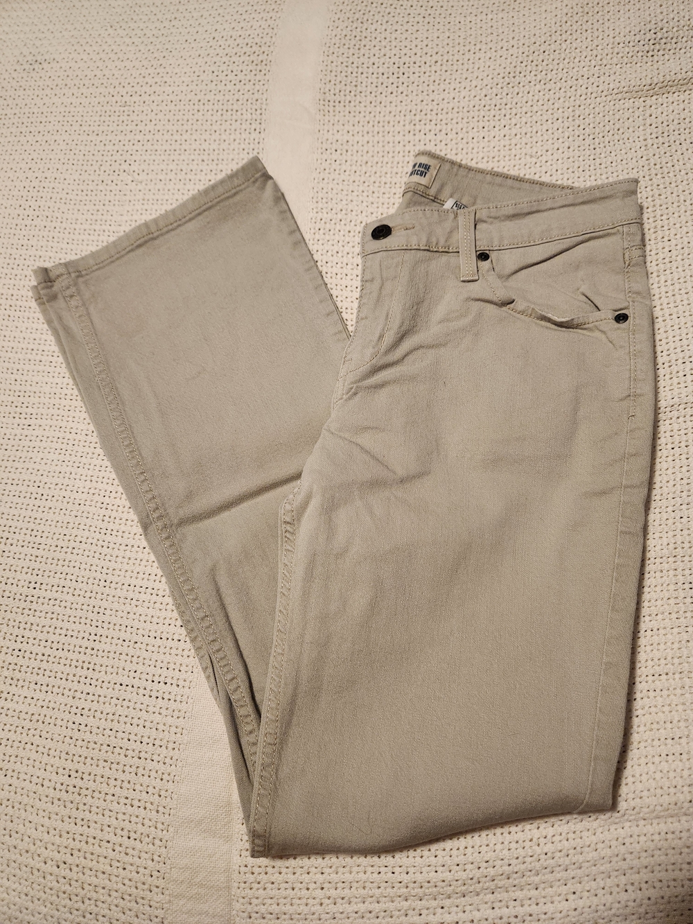 Signature Levi Strauss Low Rise Bootcut Jeans in Beige